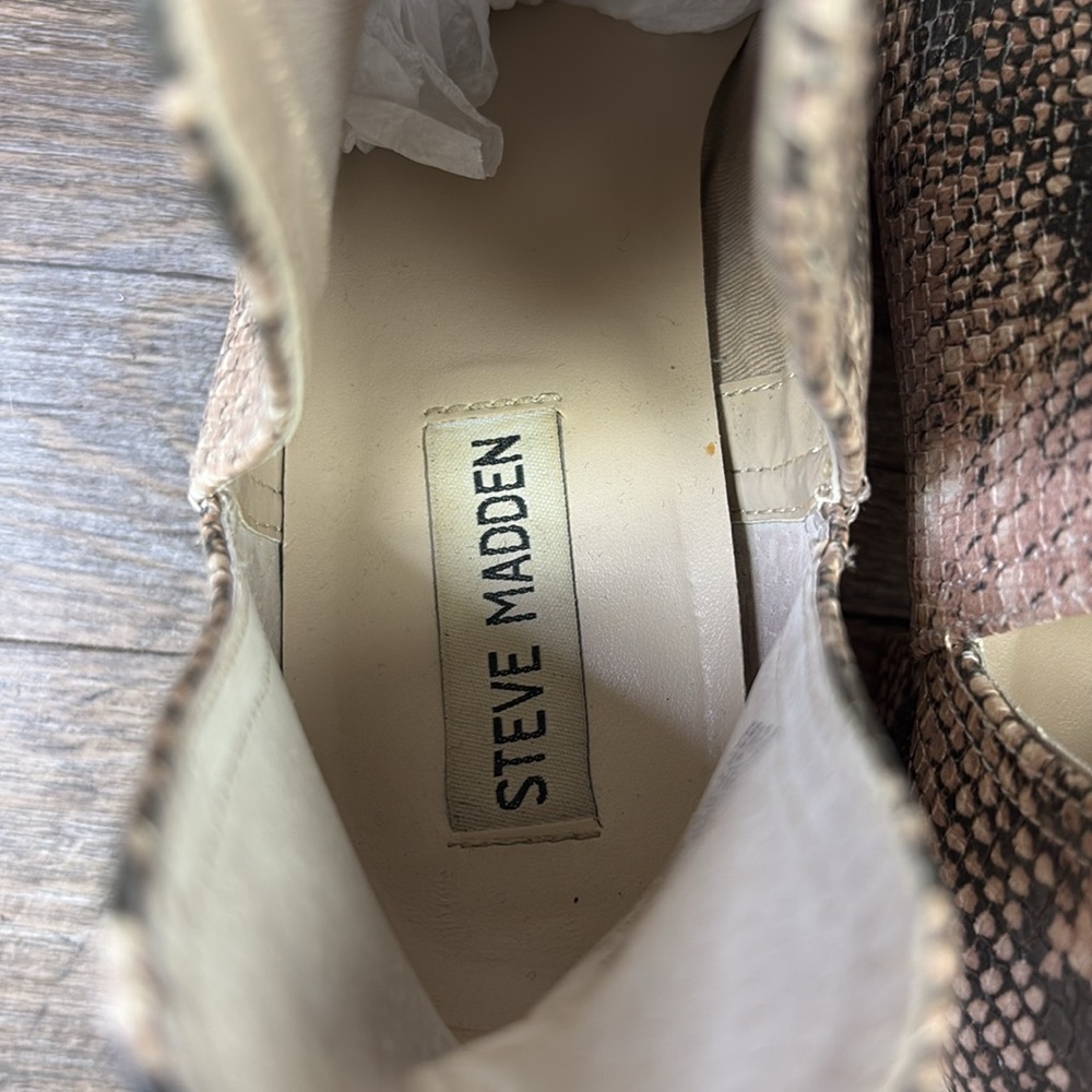 Steve Madden ROCKIR Snakeskin Embossed Ankle Boots Size 8 - Picture 9 of 10